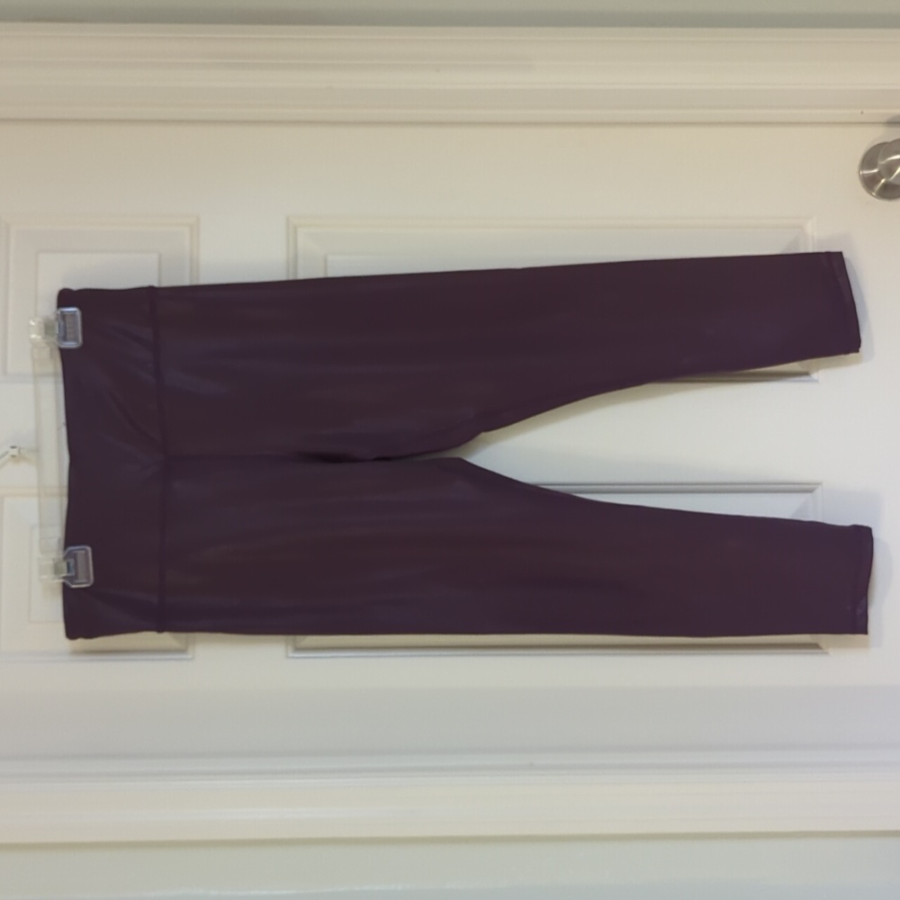 Zyia plum light and tight shimmer leggings-12